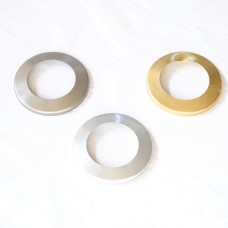 451 B 50მმ მილის დამჭერის თავსახური ოქროსფერი