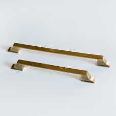 სახელური ავეჯის 1002  224 მმ brushed brass