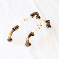 2050-40-128-178 სახელური TEMURCUK