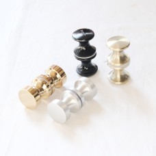 918 A შუშის კარის სახელური 38mm შავი