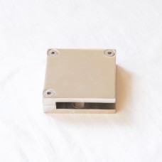 500640 შუშის დამჭერი 16 mm ფრანგული აივანი ინოქსი