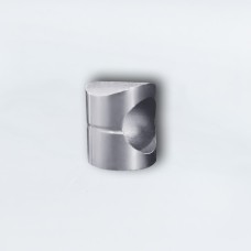 435 16მმ მილის დამჭერი ადაფტ.სწორი ძირით ალუმინისფერი